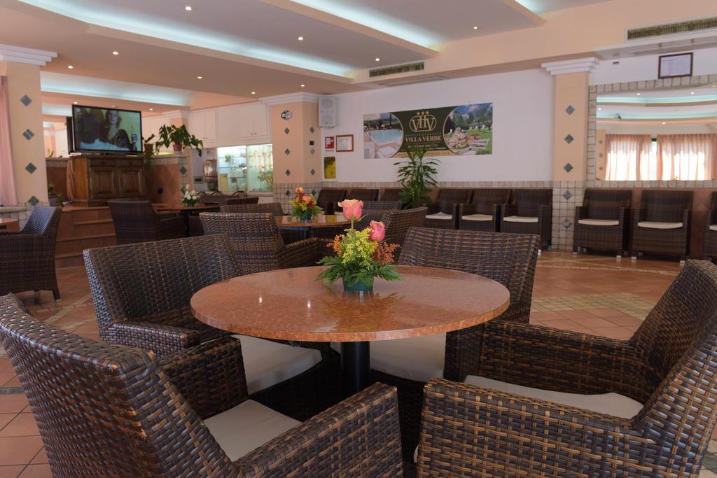 Hotel Villa Verde Rivotorto Buitenkant foto